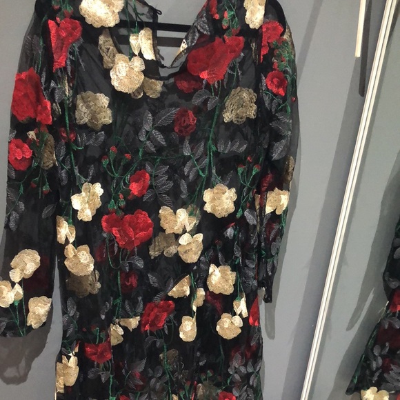 New# large in size - Picture 2 of 2